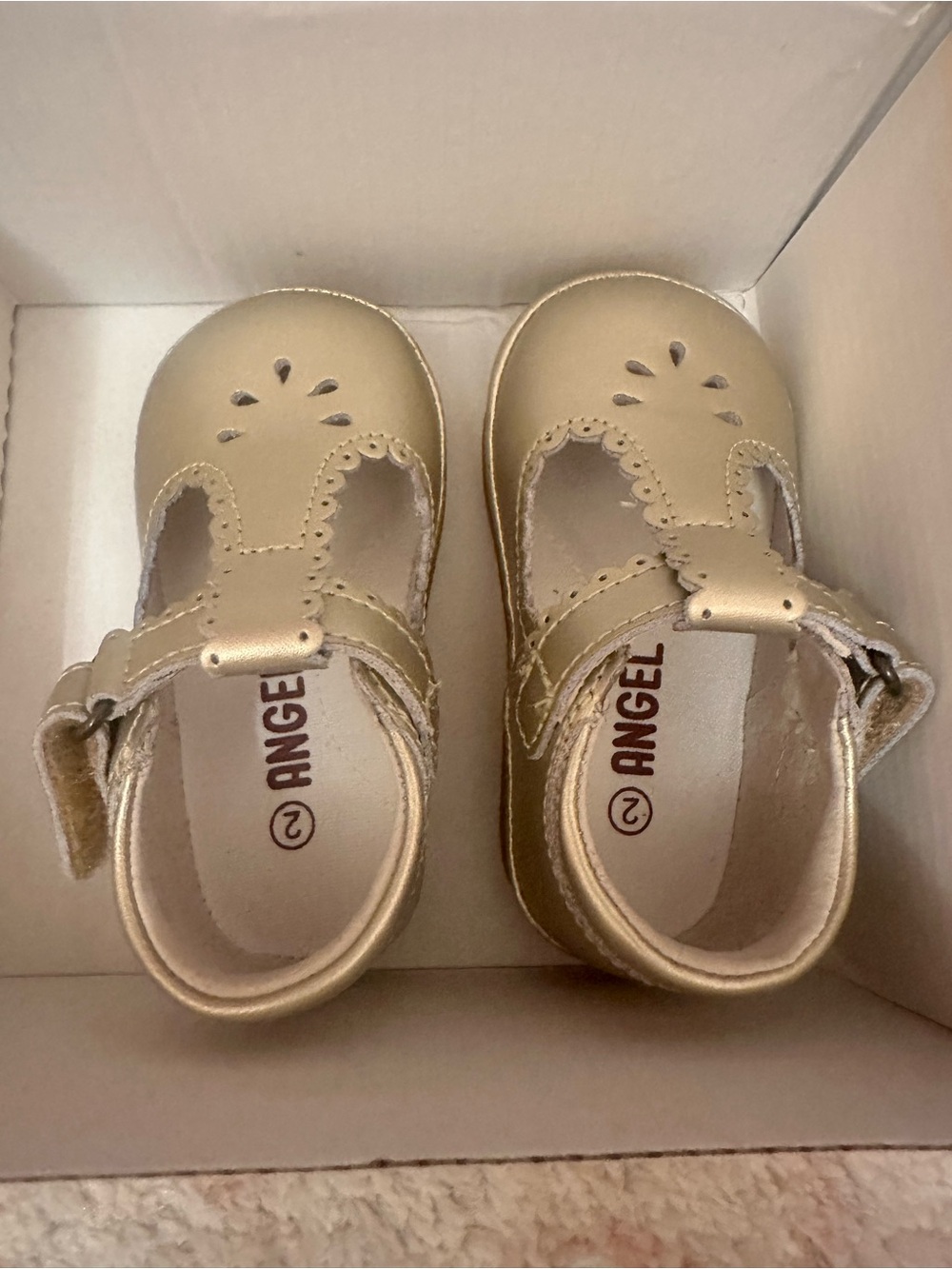 Angel Metallic Gold Mary Jane Baby Shoes with Scalloped Trim
